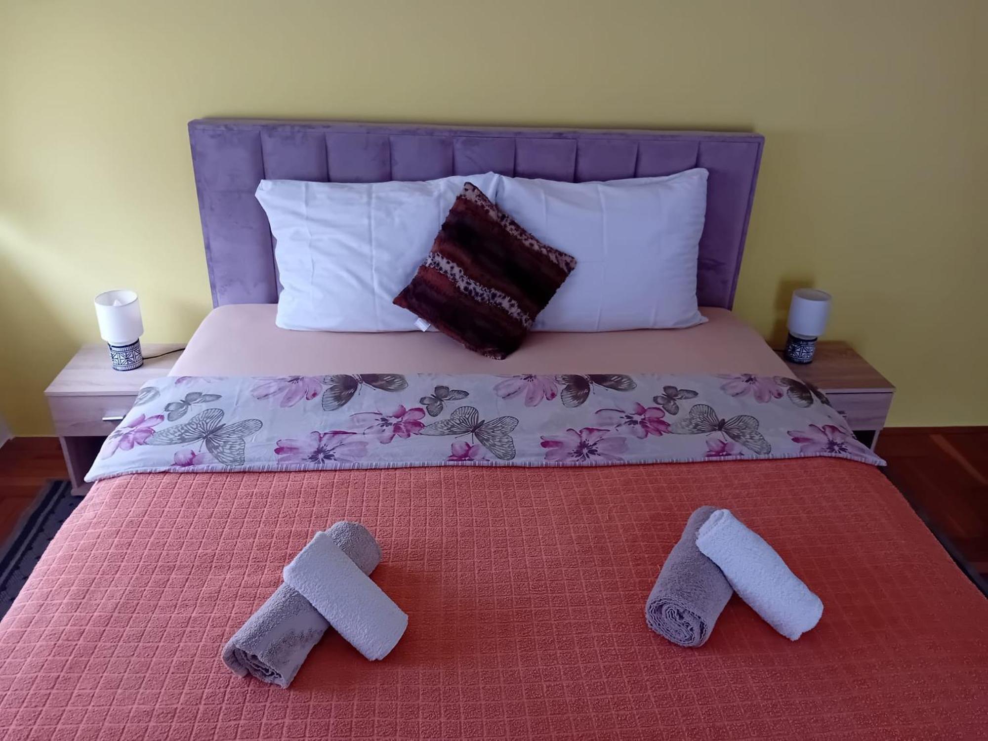 Apartments & Rooms 4 Rijeke Карловац Екстериор снимка
