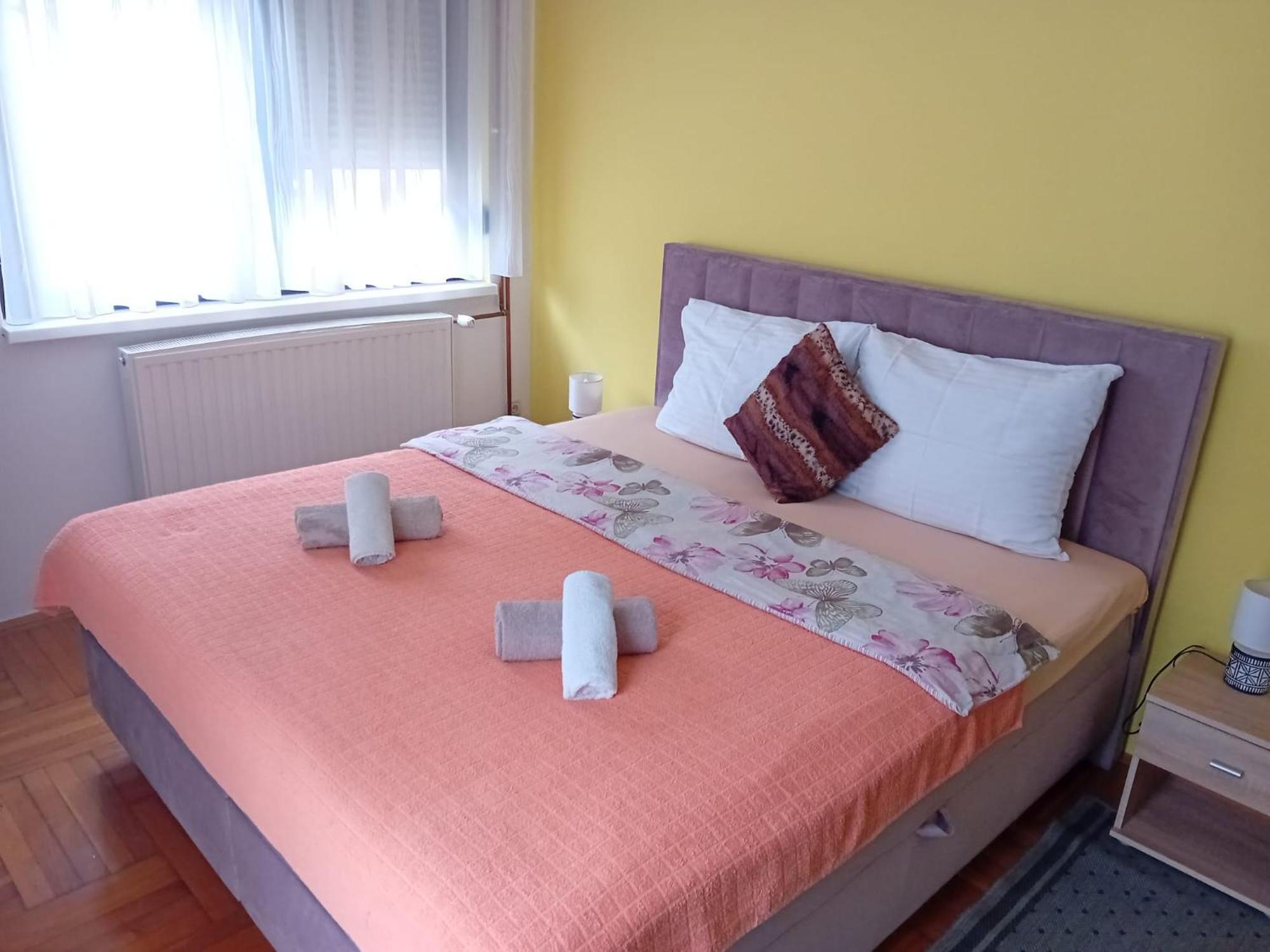 Apartments & Rooms 4 Rijeke Карловац Екстериор снимка